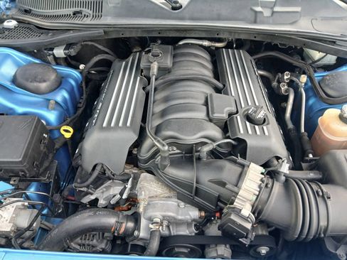 Used 2016 Dodge Challenger R/T Scat Pack w/ Leather Interior Group RWD image 21