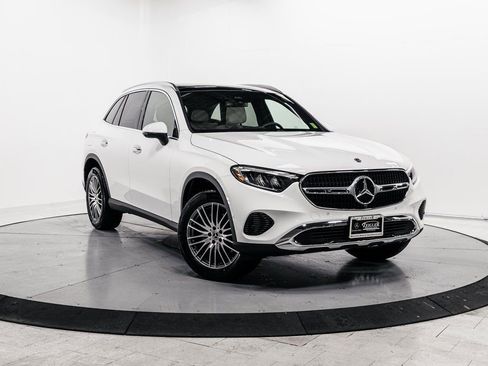 Certified 2026 Mercedes-Benz GLC 300 4MATIC image 1