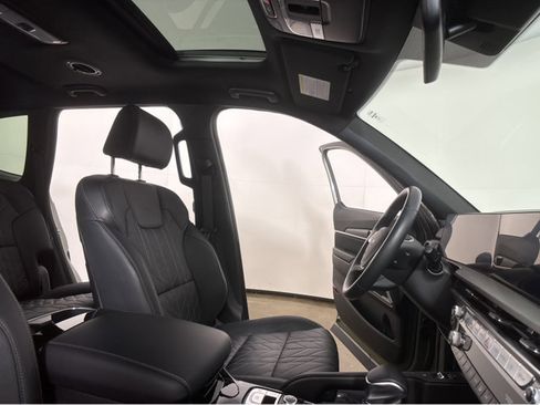 Used 2025 Kia Telluride EX X-Line image 28