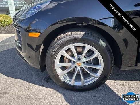 Used 2025 Porsche Macan w/ Premium Package Plus AWD/4WD image 21