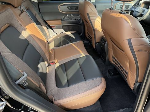 New 2026 Ford Bronco Sport Outer Banks w/ Outer Banks Tech Package+ AWD/4WD image 14
