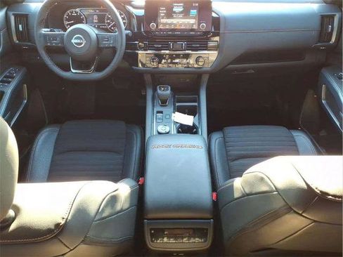 Certified 2025 Nissan Pathfinder Rock Creek image 10