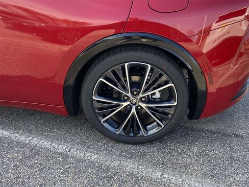 New 2026 Toyota Prius Limited image 9