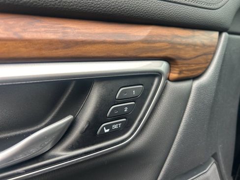 Used 2022 Honda CR-V EX-L image 9