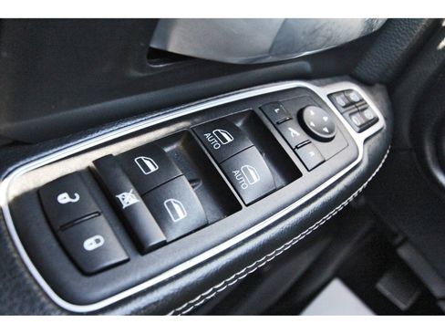Used 2024 RAM 2500 Big Horn AWD/4WD image 20