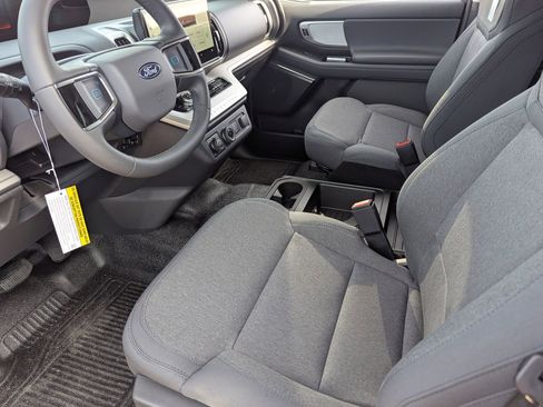 New 2026 Ford Expedition XL image 17