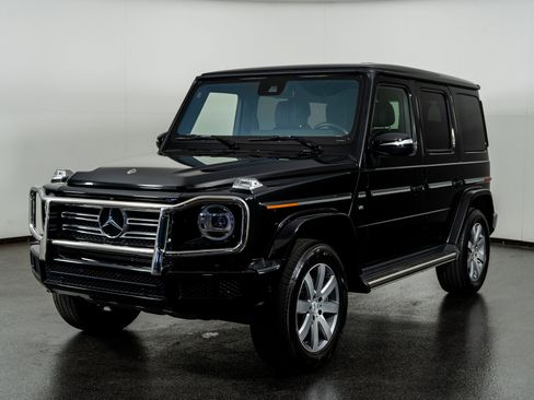 Used 2024 Mercedes-Benz G 550 G 550 image 21