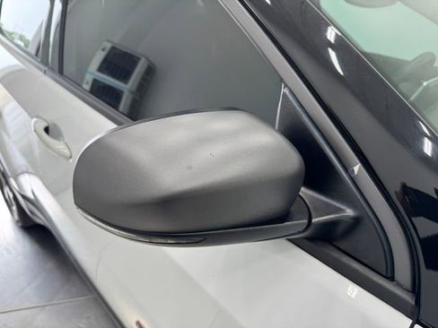 Used 2022 Jeep Compass Trailhawk AWD/4WD image 31