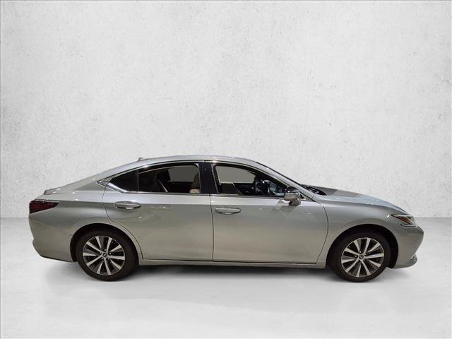 Used 2021 Lexus ES 350 w/ Premium Package FWD image 4