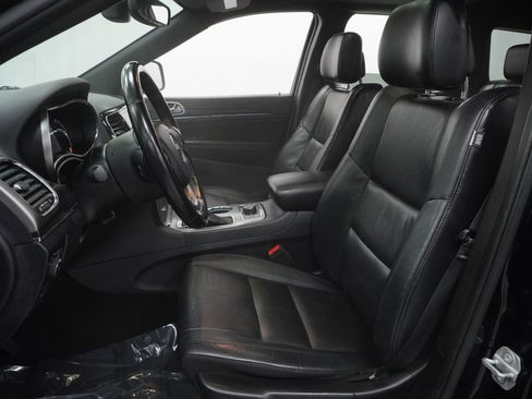 Certified 2020 Jeep Grand Cherokee Limited AWD/4WD image 17