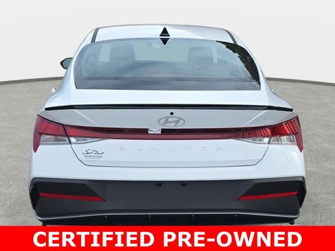 Certified 2025 Hyundai Elantra Sport image 6