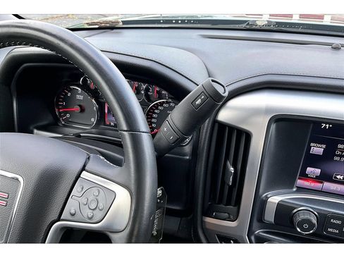 Used 2014 GMC Sierra 1500 SLT w/ Suspension Package, Off-Road AWD/4WD image 21