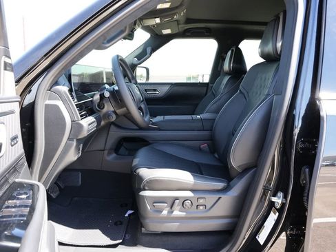 New 2026 INFINITI QX80 Autograph AWD/4WD image 17