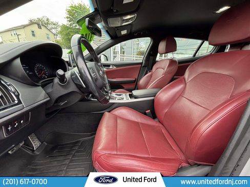 Used 2021 Kia Stinger GT AWD/4WD image 17
