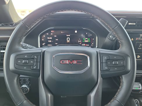 Used 2025 GMC Sierra 2500 AT4 AWD/4WD image 19