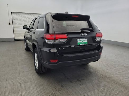 Used 2021 Jeep Grand Cherokee Laredo image 6