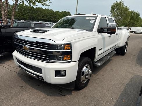 Used 2017 Chevrolet Silverado 3500 High Country w/ Duramax Plus Package AWD/4WD image 3