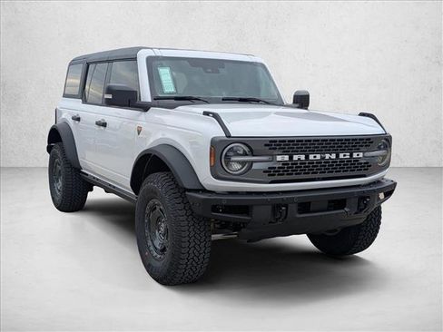 New 2025 Ford Bronco Badlands image 7