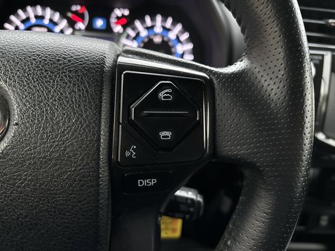 Used 2019 Toyota 4Runner TRD Off-Road image 20