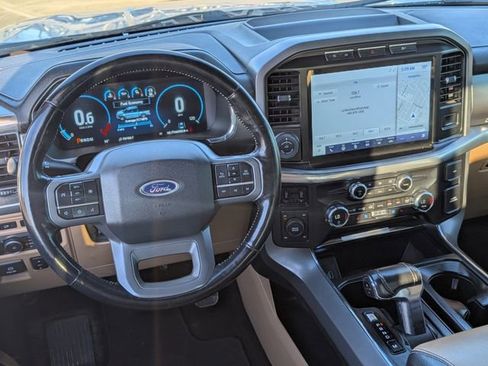 Used 2021 Ford F150 Lariat w/ Tow Technology Package image 14