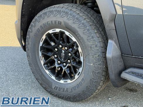 New 2026 Chevrolet Silverado EV Trail Boss image 35