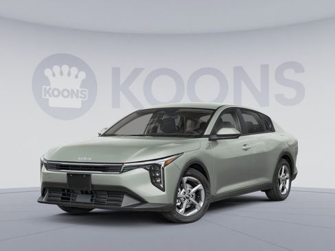 Used 2025 Kia K4 FWD image 1