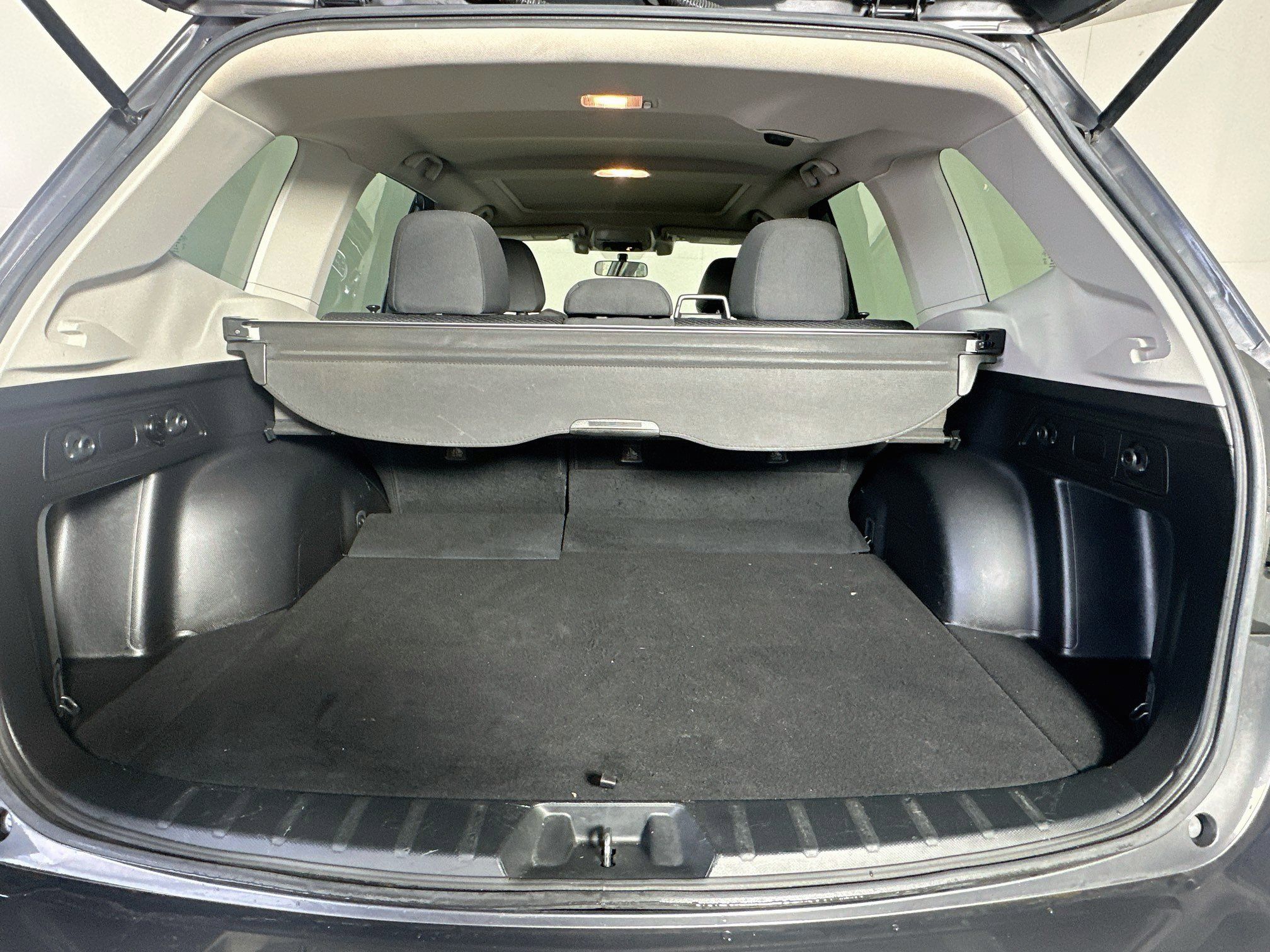 Used 2020 Subaru Forester Premium AWD/4WD image 29