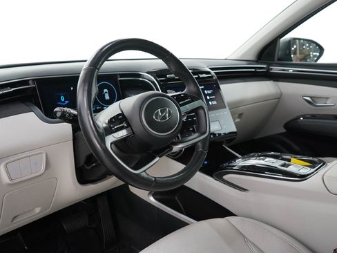 Certified 2024 Hyundai Tucson Limited AWD/4WD image 25