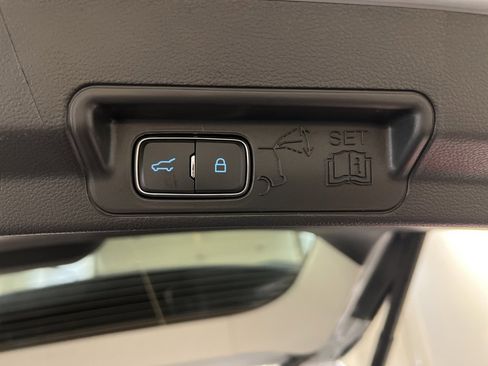 New 2026 Ford Explorer Active image 35