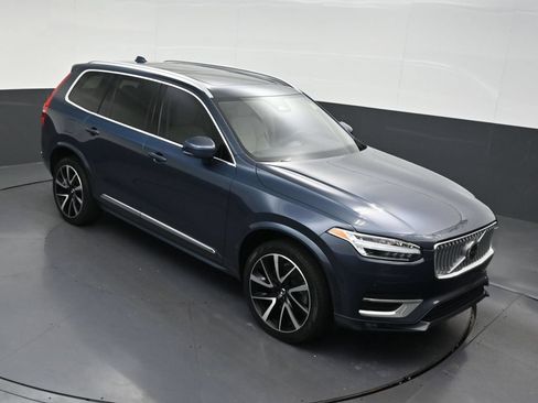 Certified 2023 Volvo XC90 B6 Plus w/ Protection Package Premier AWD/4WD image 23
