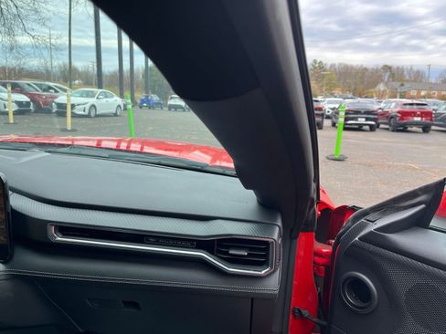 Used 2024 Ford Mustang Premium image 34