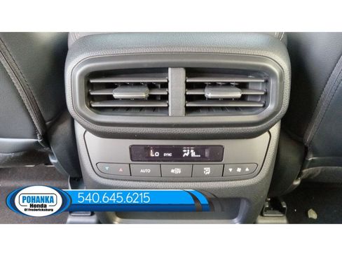 New 2025 Honda Pilot Touring image 39