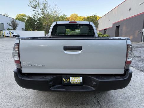 Used 2010 Toyota Tacoma 4x4 Access Cab image 9