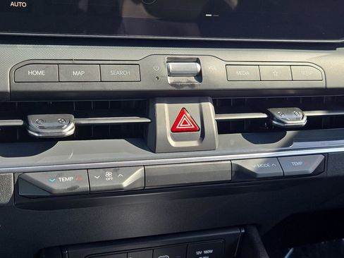 New 2026 Kia K4 EX image 25