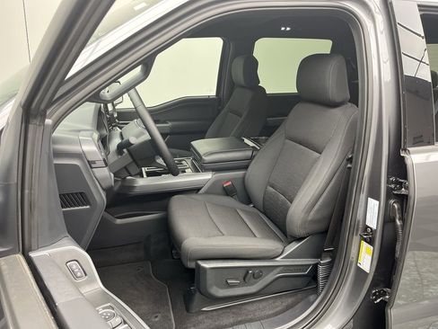 New 2025 Ford F150 XLT w/ Equipment Group 302A MID image 9