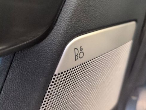 Certified 2023 Ford F150 Lariat w/ Equipment Group 502A High image 10