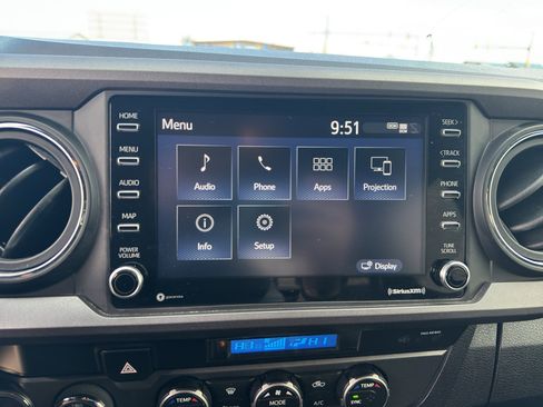 Used 2023 Toyota Tacoma TRD Off-Road image 24