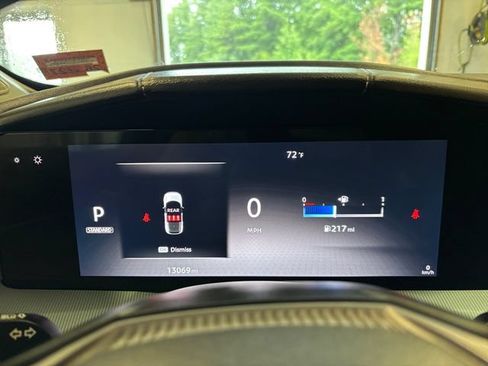 Used 2025 Nissan Murano SL AWD/4WD image 17