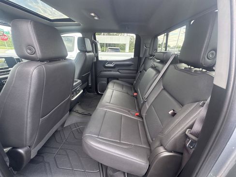 Used 2024 Chevrolet Silverado 1500 LTZ w/ LTZ Premium Package AWD/4WD image 18