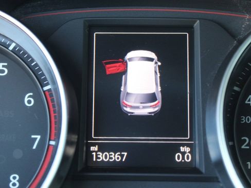Used 2016 Volkswagen GTI S FWD image 22