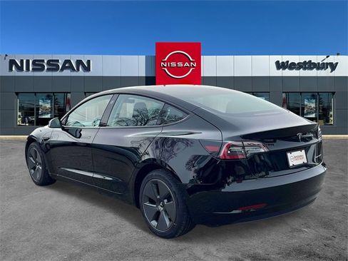 Used 2022 Tesla Model 3 Long Range image 8