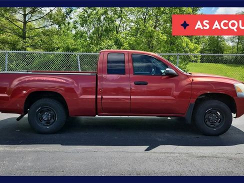 Used 2007 Mitsubishi Raider LS RWD image 1