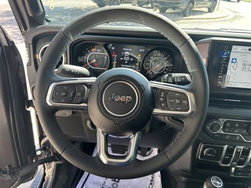 New 2025 Jeep Wrangler Sahara image 13