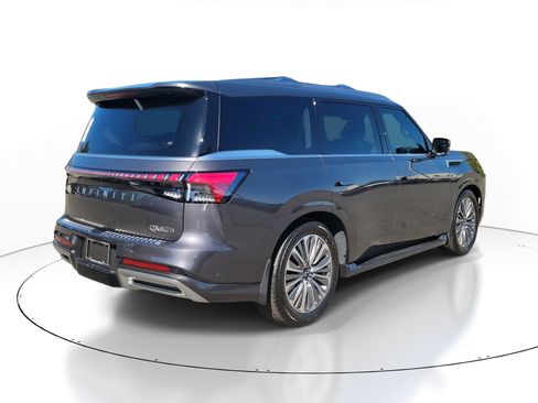 New 2026 INFINITI QX80 Luxe image 3