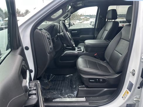 Certified 2023 Chevrolet Silverado 2500 LTZ w/ LTZ Convenience Package image 11