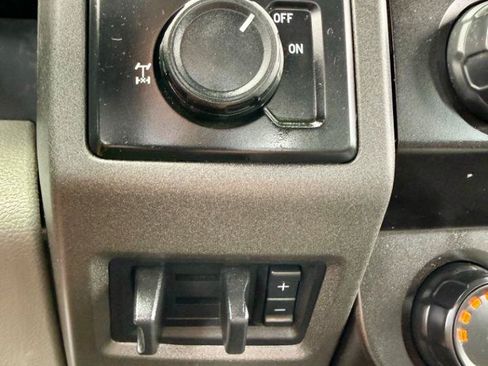 Used 2020 Ford F250 XL w/ Power Equipment Group RWD image 31