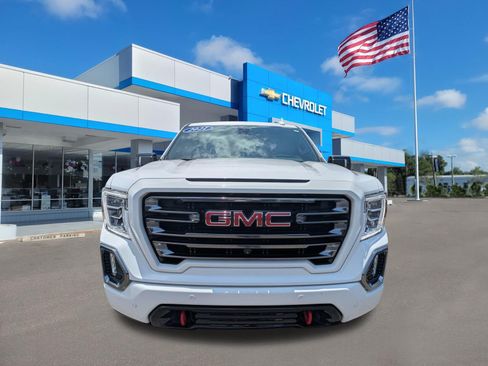 Used 2021 GMC Sierra 1500 AT4 w/ AT4 Premium Package AWD/4WD image 8