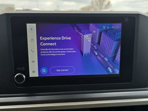 Used 2025 Toyota Tacoma SR5 image 21