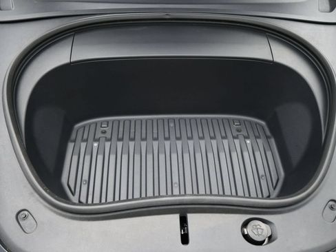 Used 2024 Tesla Model 3 Standard Range RWD image 19