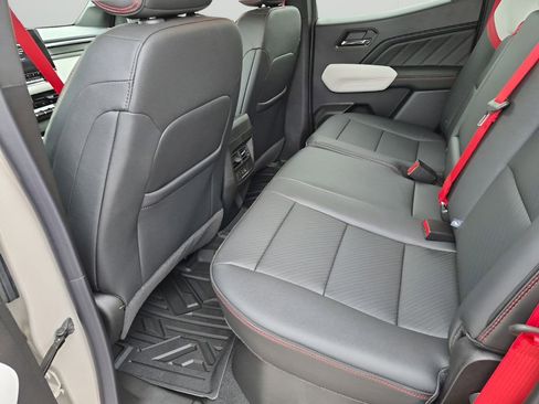 New 2026 GMC Canyon AT4X AWD/4WD image 23